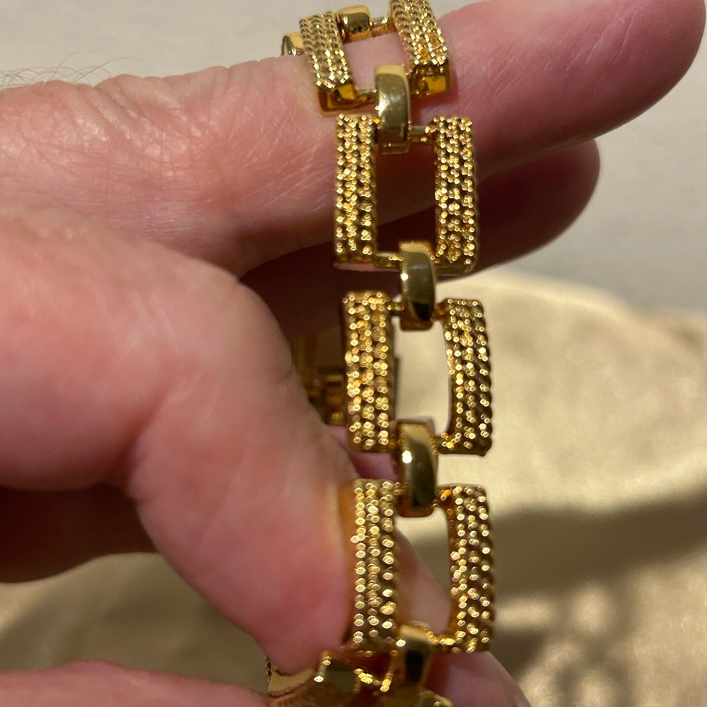 Napier Gold Bracelet with Vintage Textured Design - Picture 6 of 6